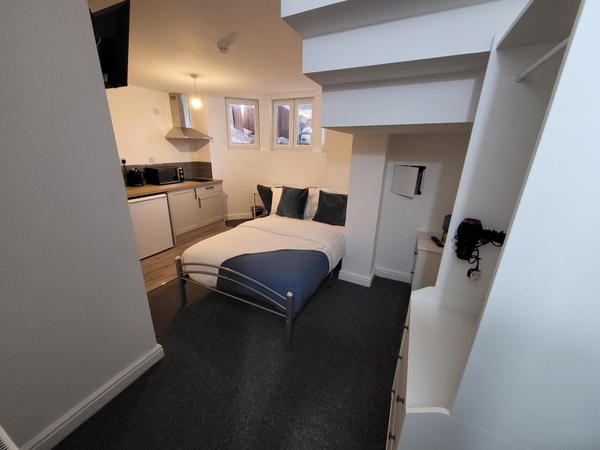 Comfortable - Alfreton Guest house *